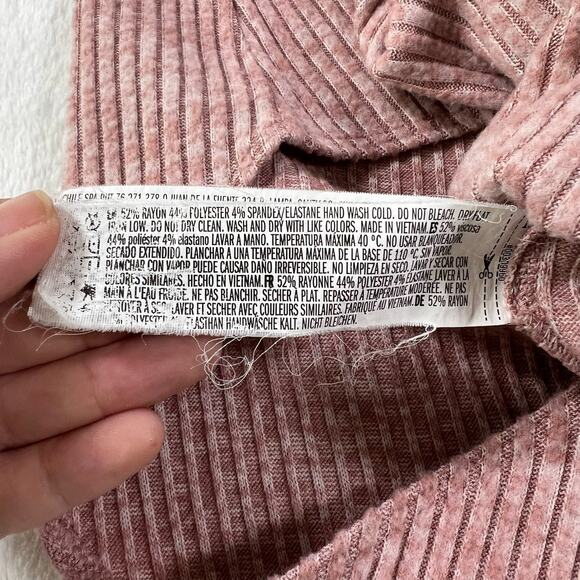 Forever 21 Pink Ribbed Short Sleeve Bodysuit Size Medium - Picture 5 of 9